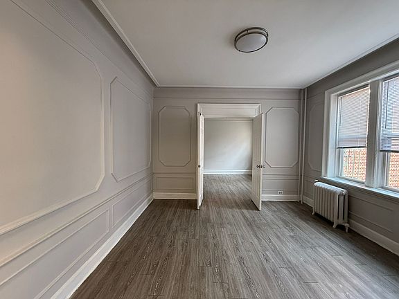 5th image of 25 Kensington Ave #44E