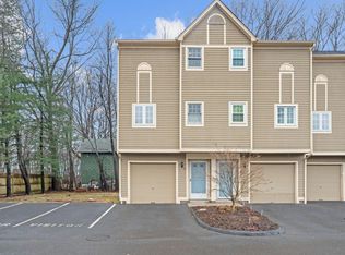 50 Pierce St APT 12, Plainville, CT 06062
