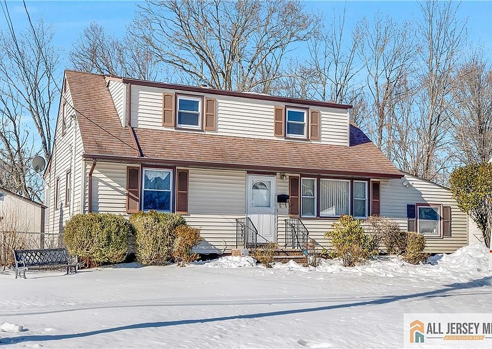 1st image of 45 Piersoll Rd