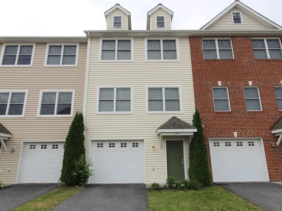 374 Tanzanite Dr