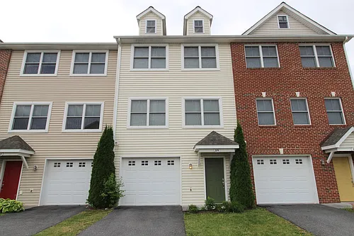 374 Tanzanite Dr Photo 1