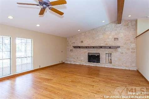 4th image of 28946 E Cantor Cir