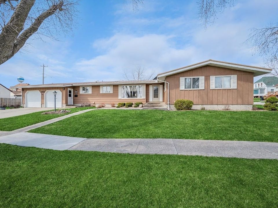 Sprawling ranch home