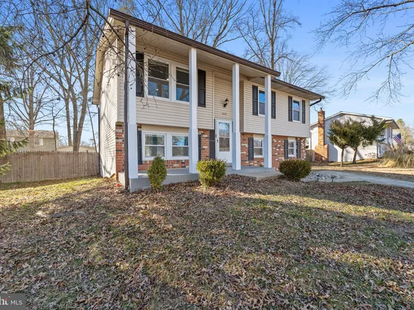 409 University Dr, Waldorf, MD 20602