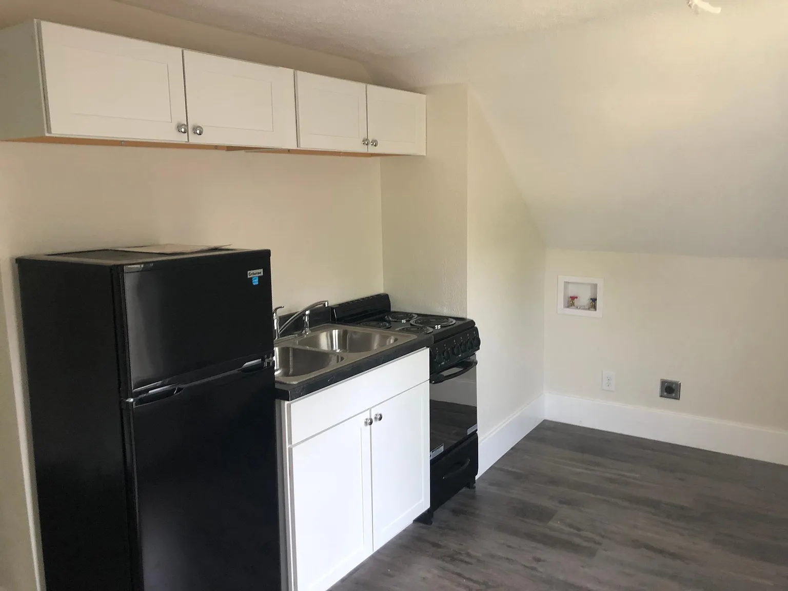 1 bed, 600 sqft, $650 — Photo 3
