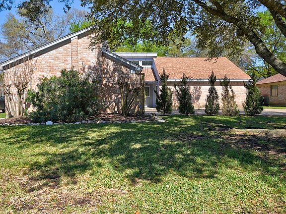 5th image of 25810 Fairbrook Ln