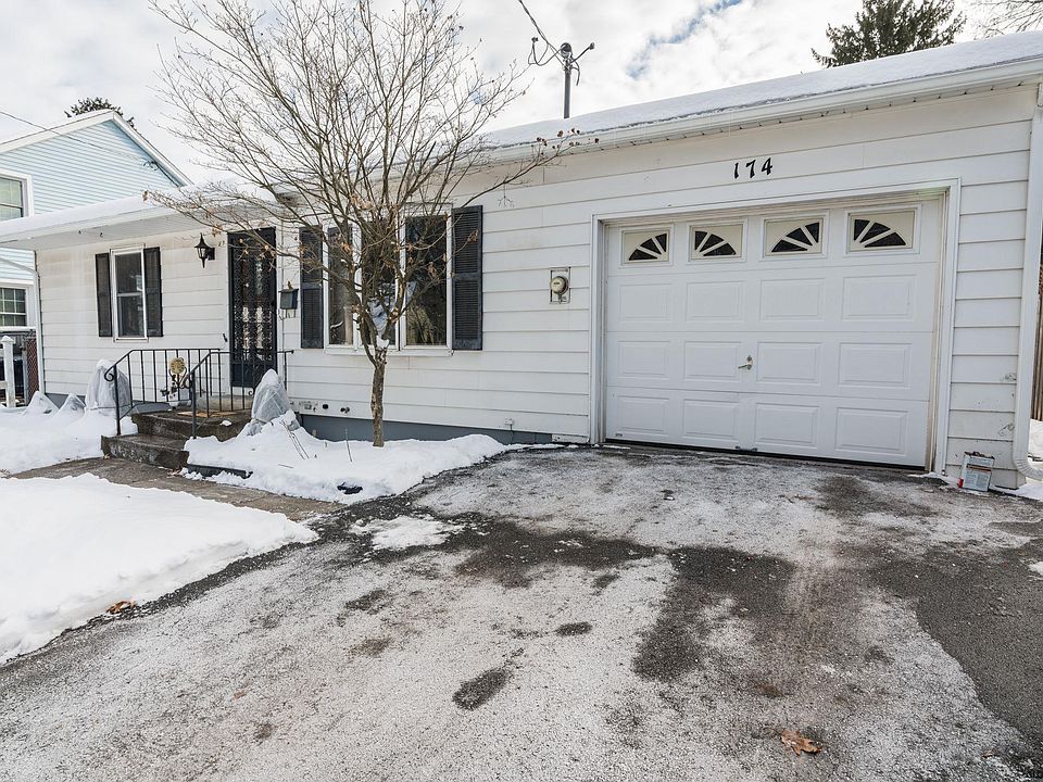 1st image of 174 York Ave