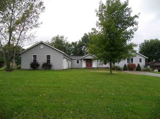 2085 S Julian Dr, Warsaw, IN 46580