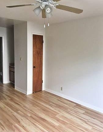 4th image of 2295 Anna Dr APT 1