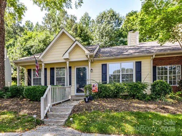 9337 Four Mile Creek Rd #101, Charlotte, NC 28277