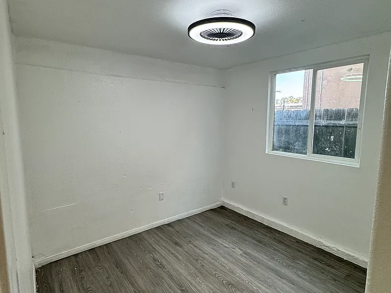 8136 Dodie St — Photo 8