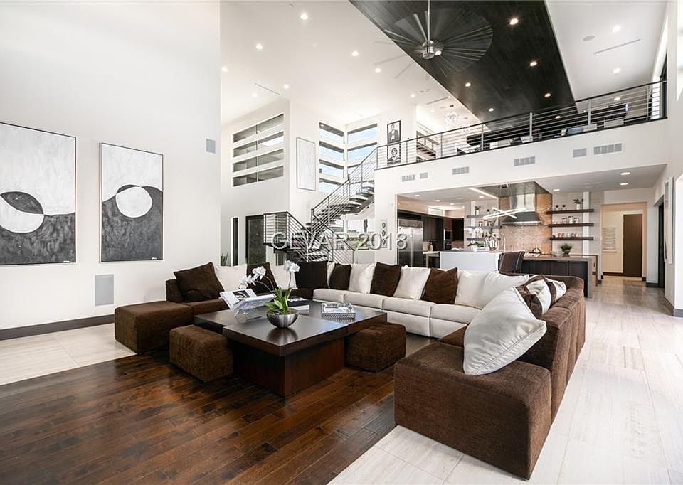 1st image of 2786 La Bella Ct