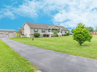 144 Claude Hardin Rd, Cottontown, TN 37048