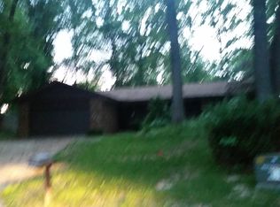 1541 Andover St SW, Wyoming, MI 49509