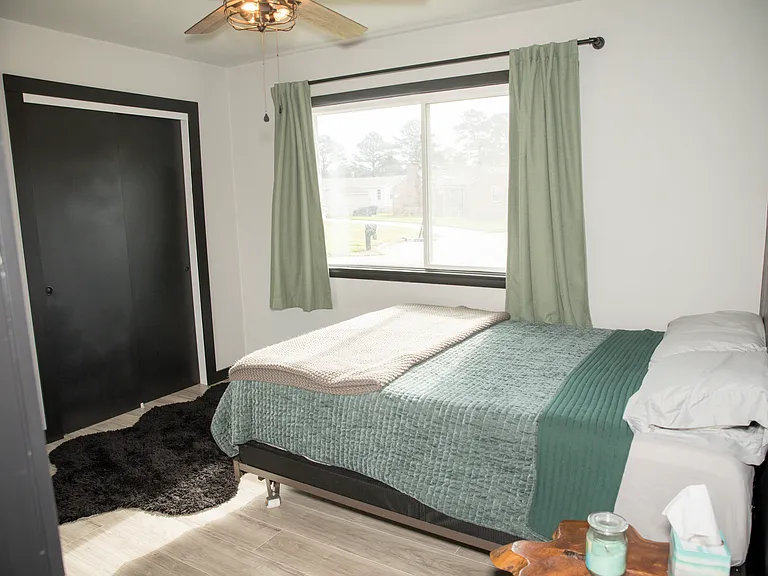 7 Lake Forest Ct — Photo 12