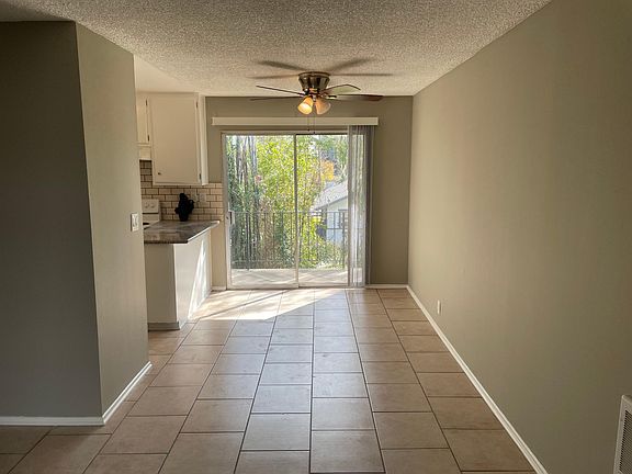 5th image of 360 Wisconsin Ave Unit 203