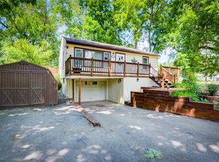 201 E Sylvan Dr, Decatur, IL 62521