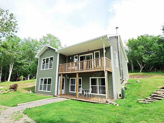 2nd image of 6775 Highlands Rd