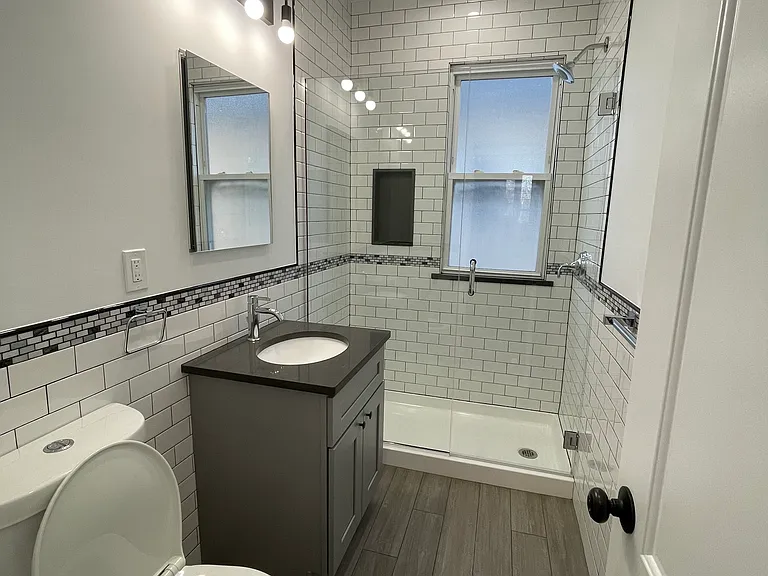 82-84 Beardsley St #1 — Photo 5