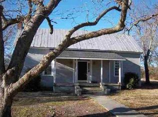 2700 Old Union Point Rd, Greensboro, GA 30642