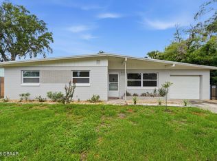 2170 Robinhood Trl, South Daytona, FL 32119