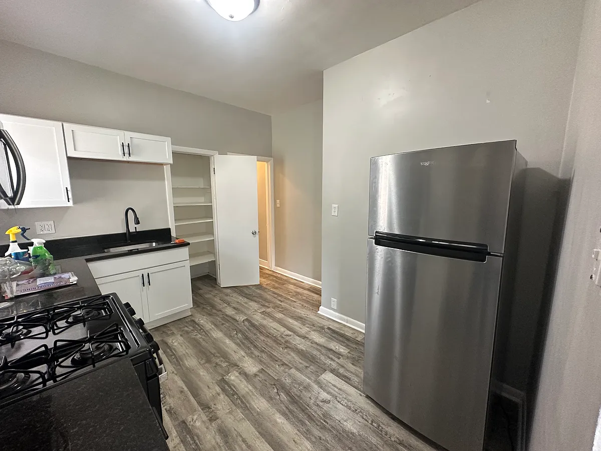 Building Photo - 6918 Arizona Ave #S