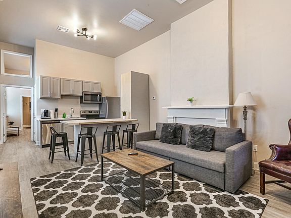 2nd image of 1812 2nd St #2