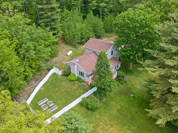 59 Fox Way, Petersburgh, NY 12138