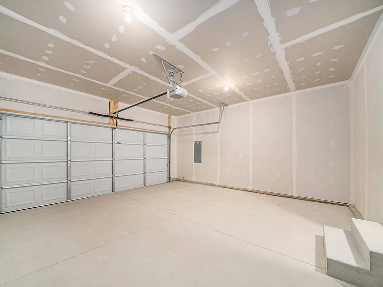 671 Bush Blvd — Photo 10