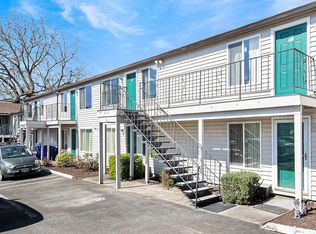 4039 SE Holgate Blvd #14, Portland, OR 97202
