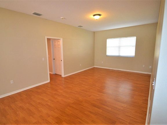 5th image of 5822 Guenevere Ct