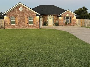2100 Kenneth Ln, Choctaw, OK 73020