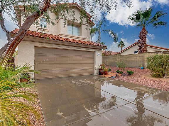 3rd image of 4618 E Meadow Dr
