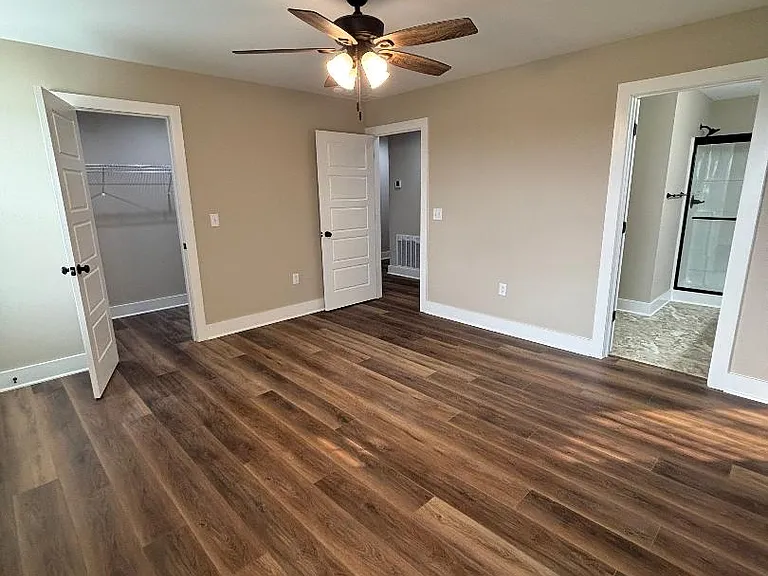 235 Brook Cv — Photo 19