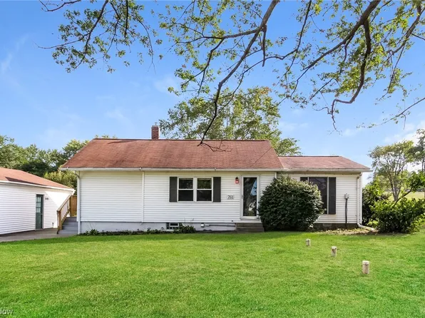 761 Hilbish Ave, Akron, OH 44312