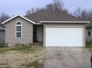 3331 W Page St, Springfield, MO 65802