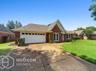 697 Cairn Creek Dr, Cordova, TN 38018