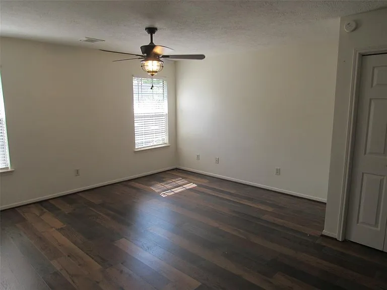 18822 Timber Way Dr — Photo 14
