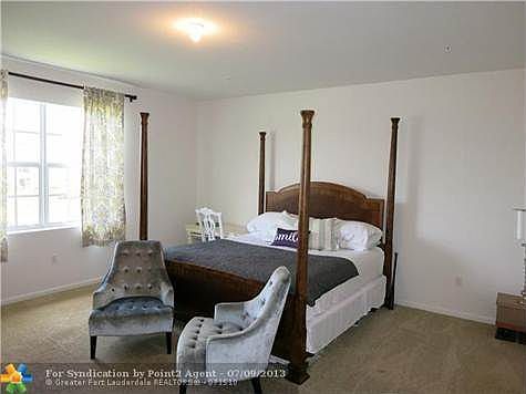 4th image of 211 SW 7th St Lot 199