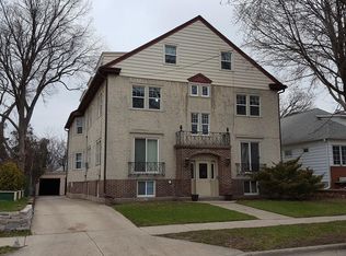 845 1st St NW APT 1, Rochester, MN 55901