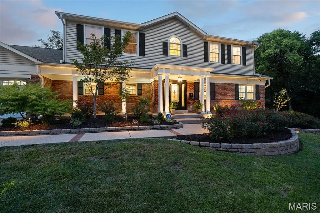 431 Clif Side Dr photo 1