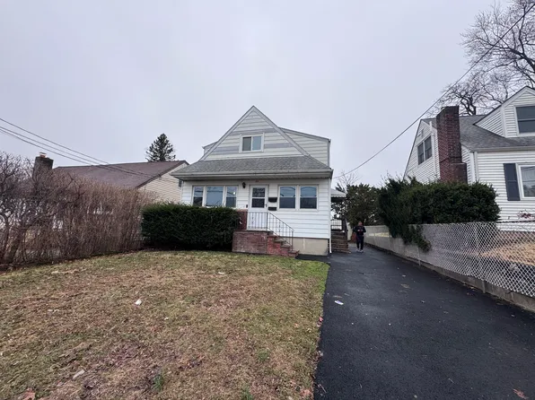 35 Berkley Blvd Unit 2, Iselin, NJ 08830