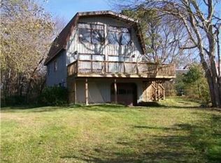 55 Pequot Dr, Charlestown, RI 02813