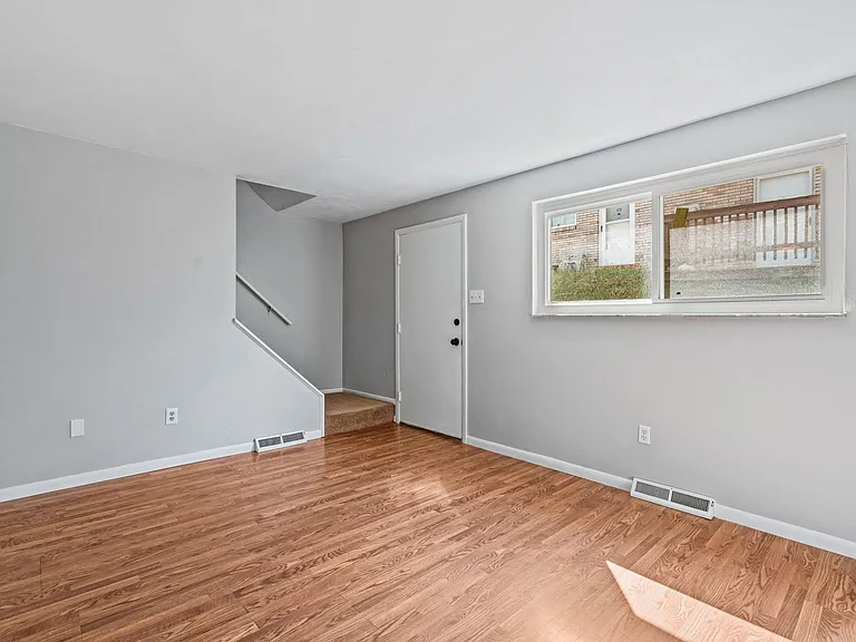 Baldwin Cathell Townhouses — Photo 53