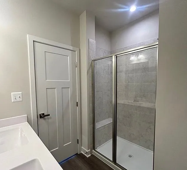 168 Bethlehem Pl — Photo 7