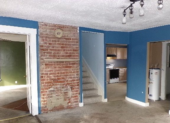 Additional Living Room