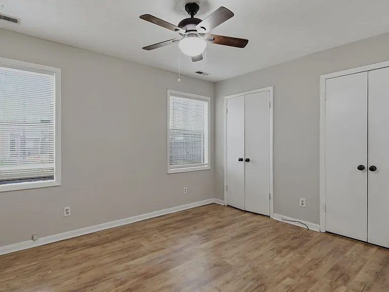 6984 Timberwood Dr — Photo 25