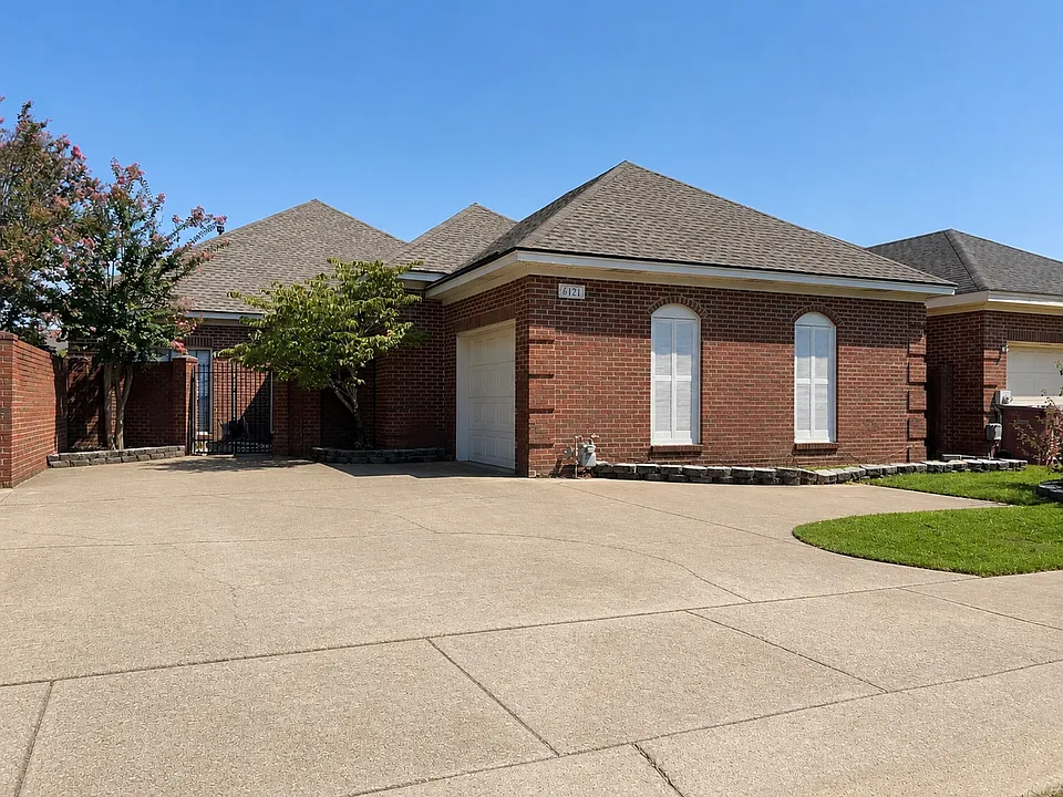 6121 Bell Road Mnr