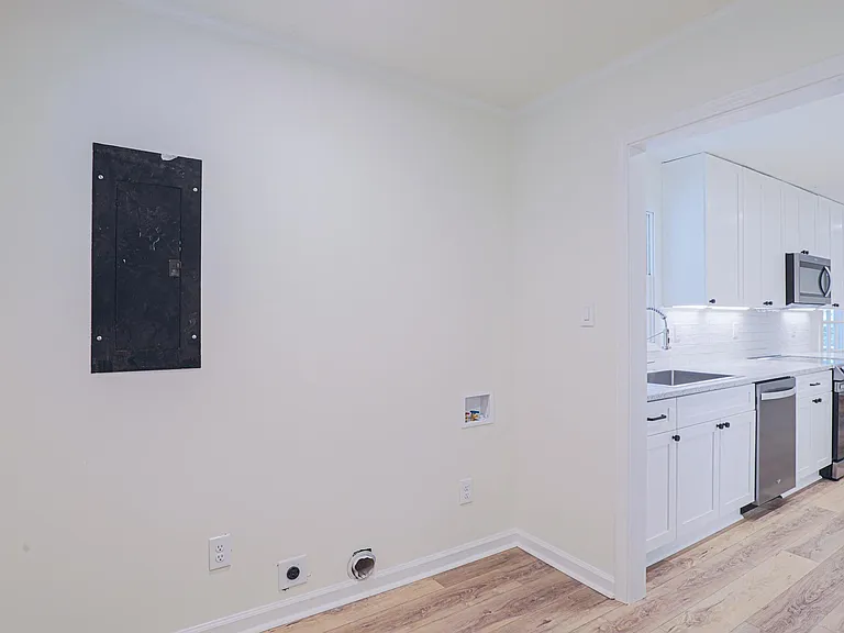 1150 Bell Rd — Photo 9