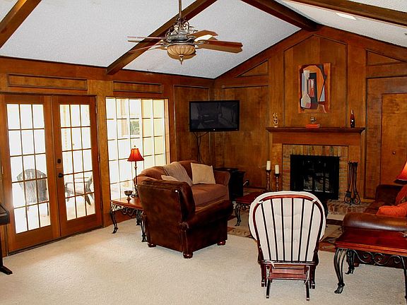 Gas Log Fireplace